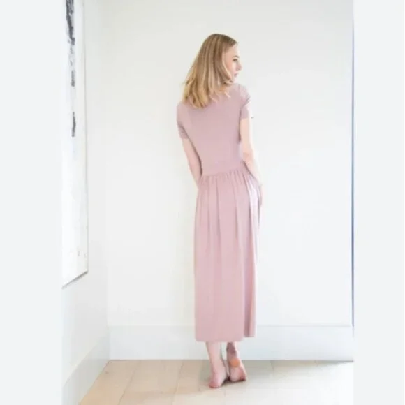 China - NWT Priv Perah Dress Size XS Pleated Short Sleeve - Soft & Stretchy! - Picture 2 of 6